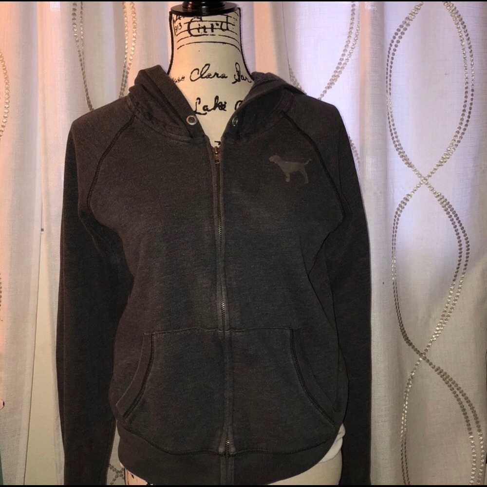 ✰ vs pink sweatshirt with blue rhinestones